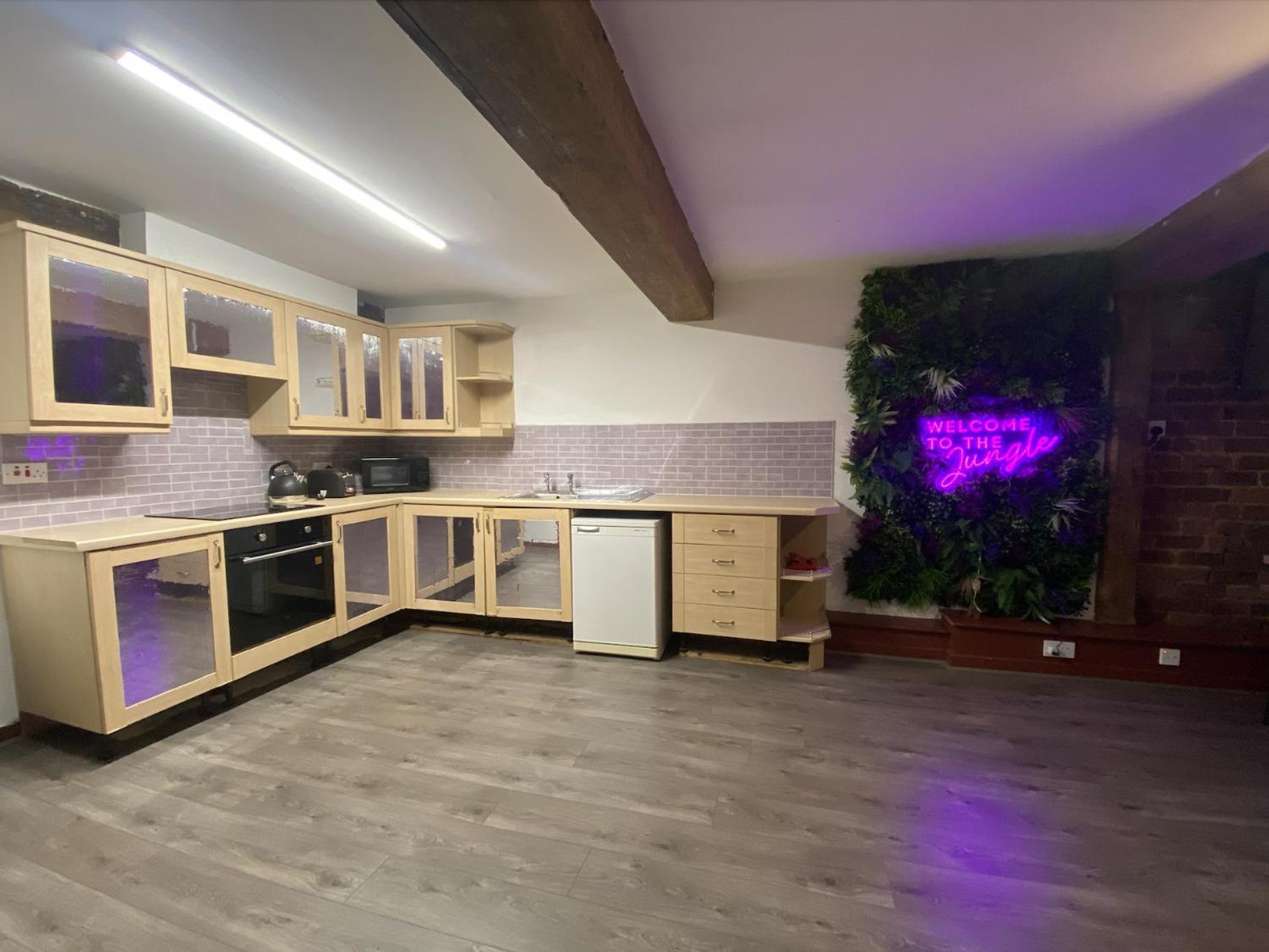 Rainford Gardens By Ustay Aparthotels リヴァプール エクステリア 写真